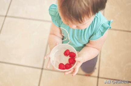 小孩胃火旺积食一日三餐食什么好,2岁多宝宝积食快速解决方法