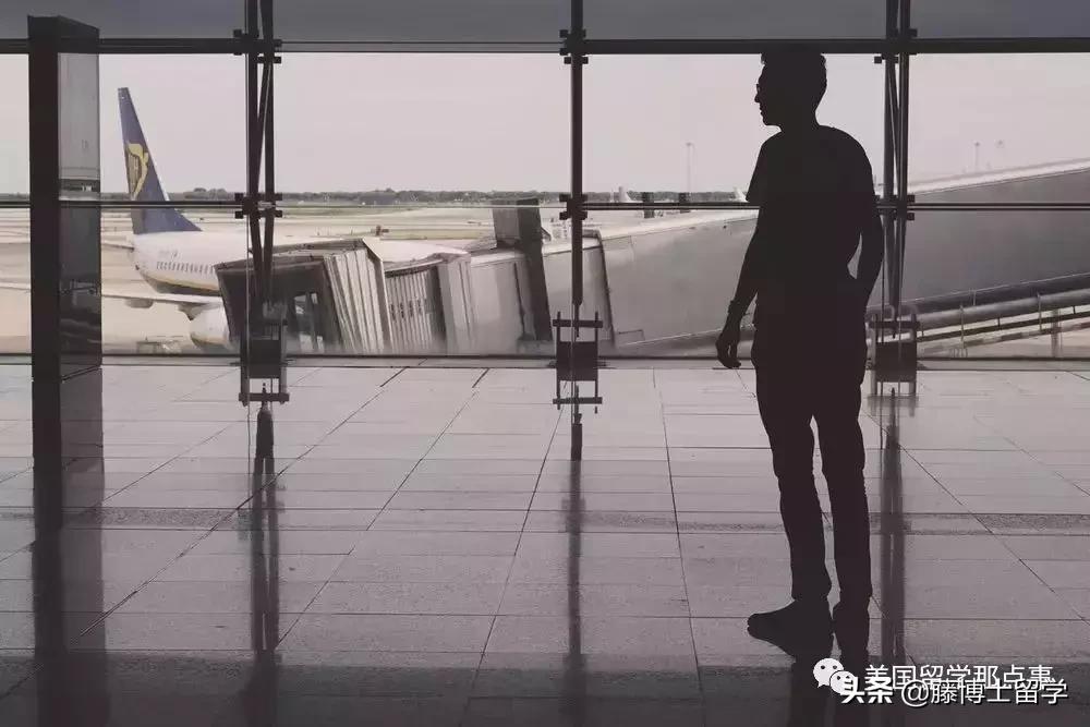 “原来在北京我什么都不是”，一位原国航机长的移民故事