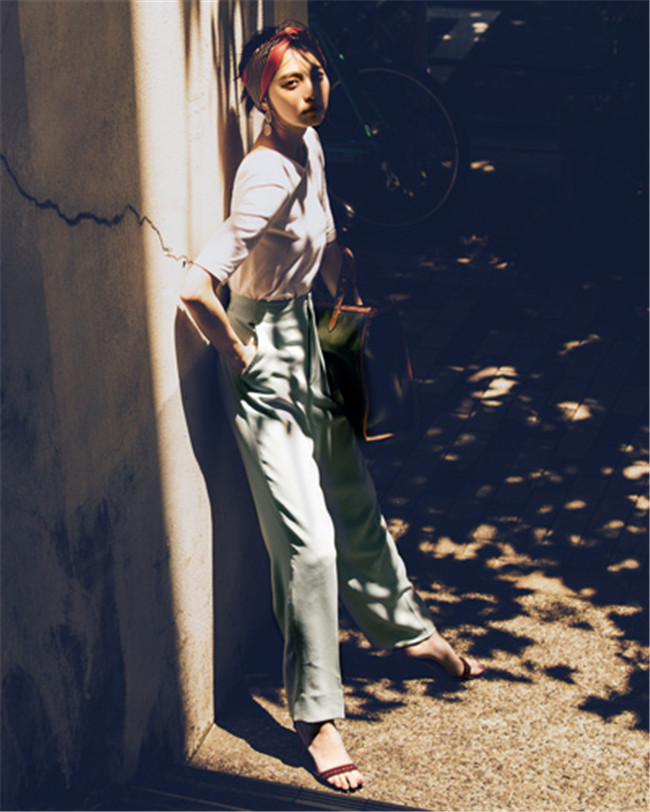 你缺的不是一件衣服而是气质,你缺的不是衣服而是一件品牌