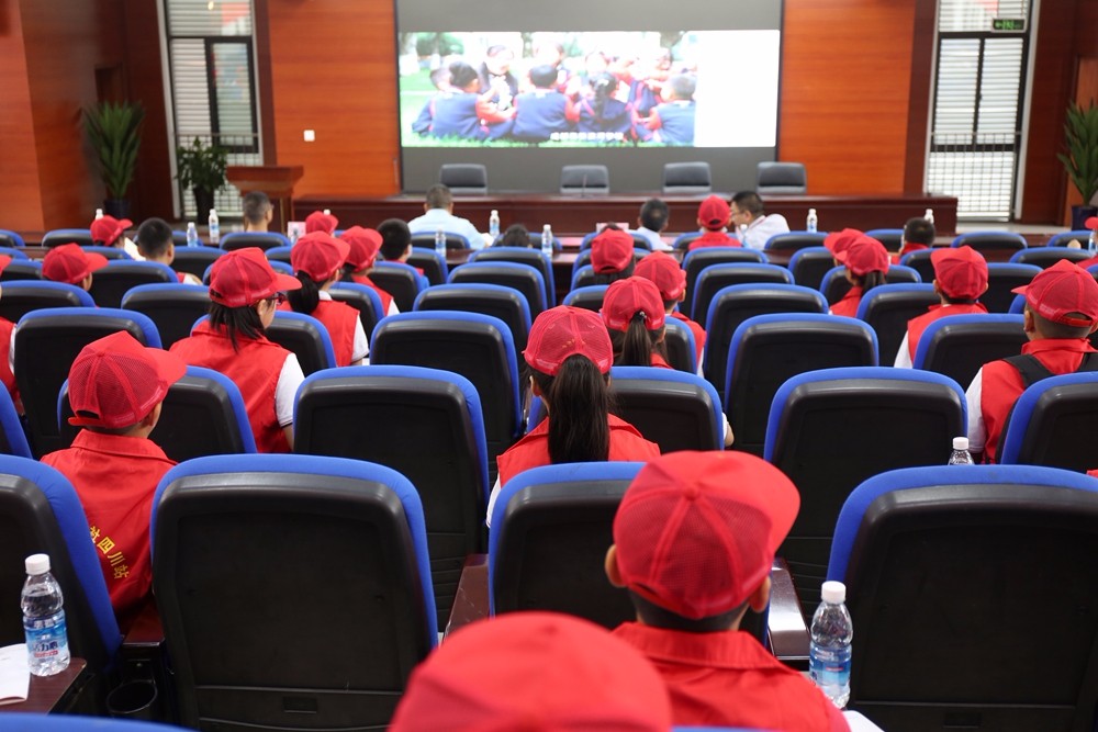 红领巾小记者眼中的新时代,红领巾小记者眼中的新时代系列