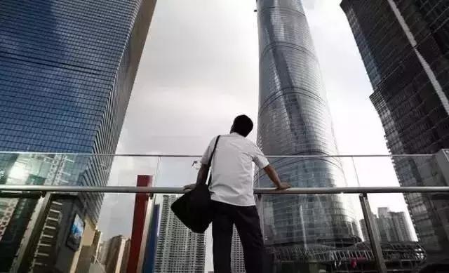 宇通cl6客车对比新世代哪个好,宇通cl6优缺点