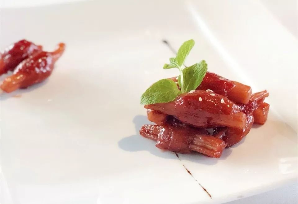 北京饭店必吃的10道菜,北京最正宗的50家老字号招牌菜