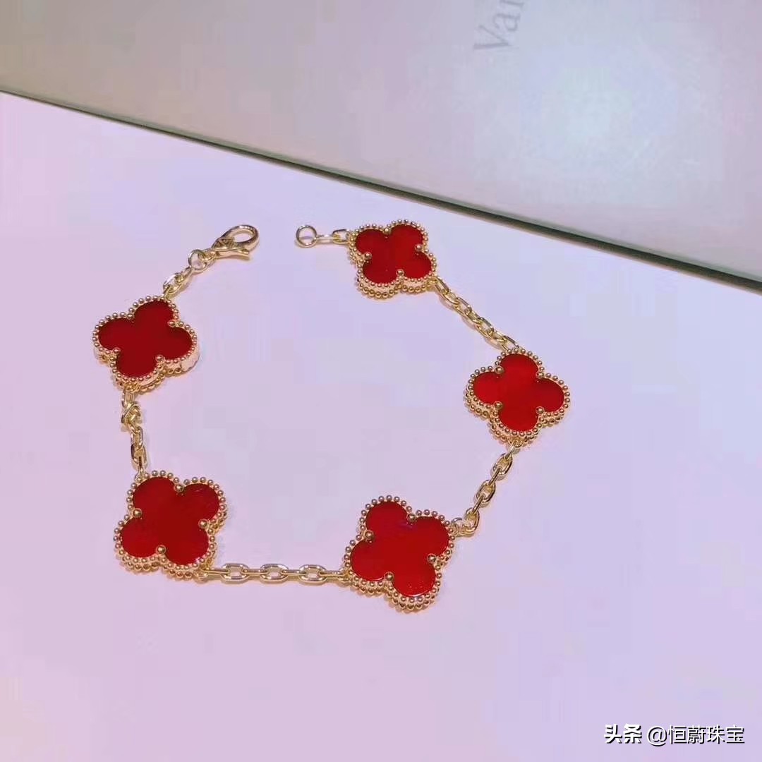 最受女生欢迎的十大手链排行榜,排名前十的手链女士
