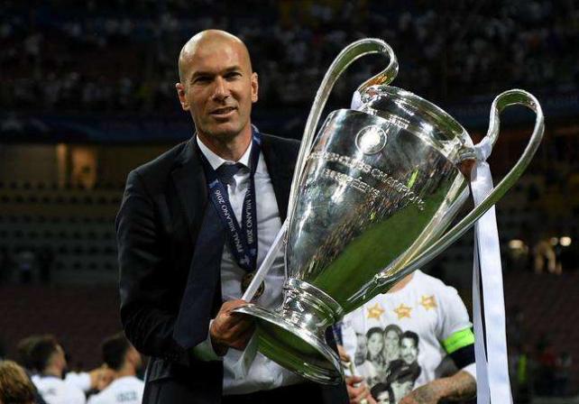 皇马庆祝欧冠第十三冠c罗出场,皇马历届欧冠夺冠纪录视频