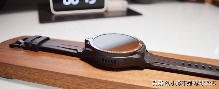 jeep黑骑士手表拍照,摸鱼黑骑士