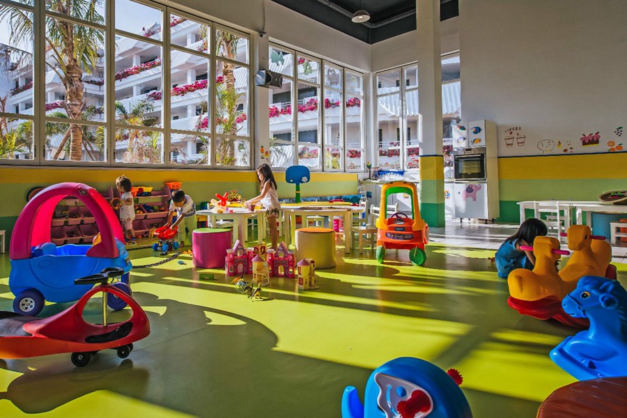 亚龙湾华宇和亚龙湾迎宾馆,三亚华宇度假酒店海鲜自助