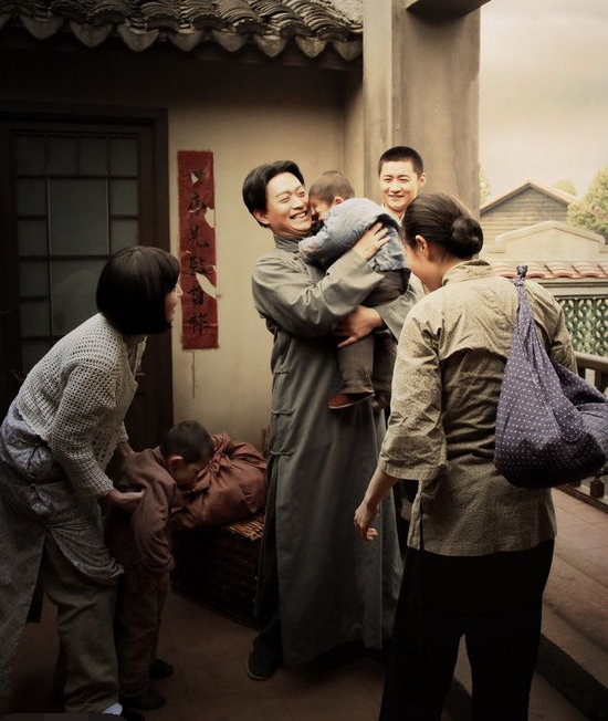 两任丈夫皆烈士，两女皆成毛主席儿媳，此巾帼英雄高寿，享年百岁