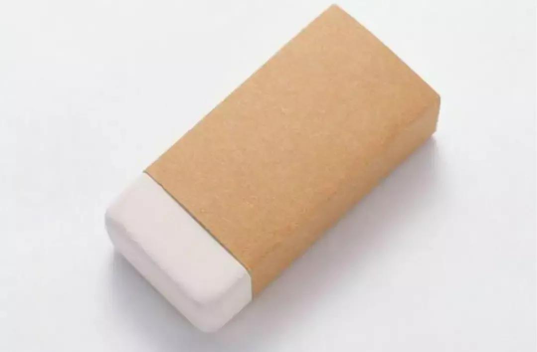 学霸的橡皮vs学渣的橡皮,一块橡皮就能看出学生是学霸