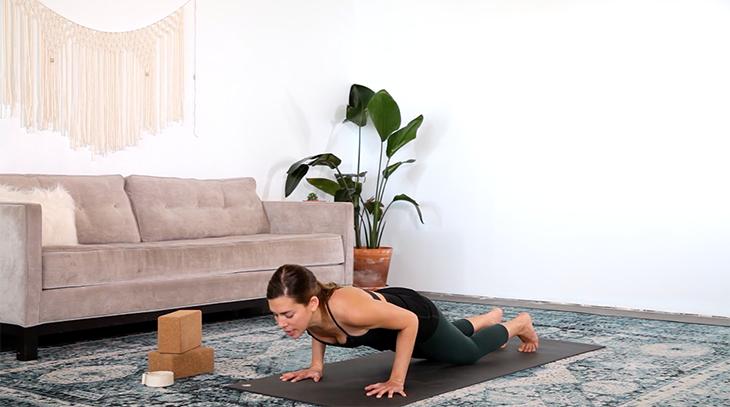 阿斯汤加拜日式瑜伽视频完整版,瑜伽阿斯汤加拜日式完整教程