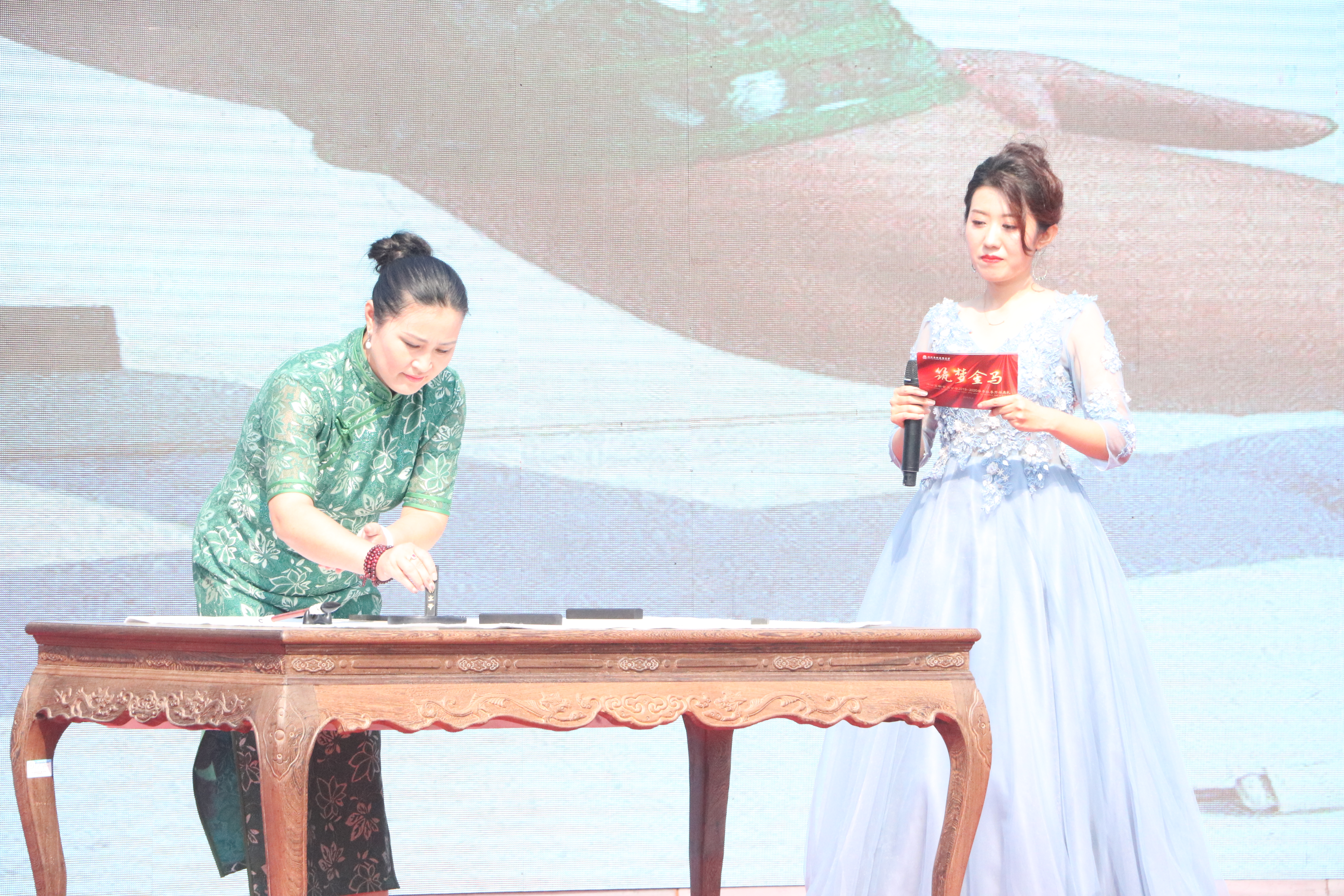 家国情、文明行、根脉传!潍坊高新金马公学举办不一样的开学典礼