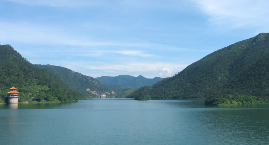 住在市府新区的感受,住在山里真好