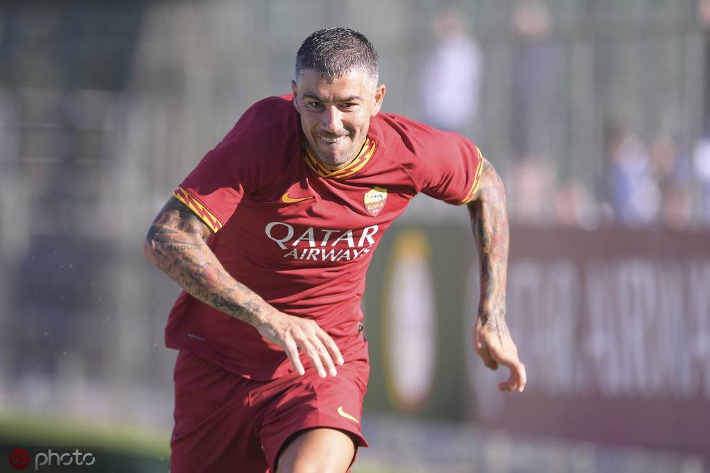 实况足球罗马里奥评测,实况足球罗马战队联赛精选测评