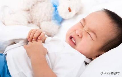 孩子动不动吐,10岁小孩动不动就吐