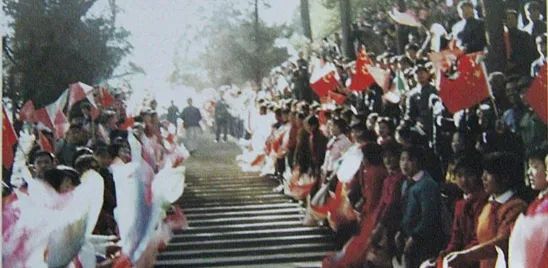 鉴真大师纪录片,鉴真坐像于1980年回国巡展