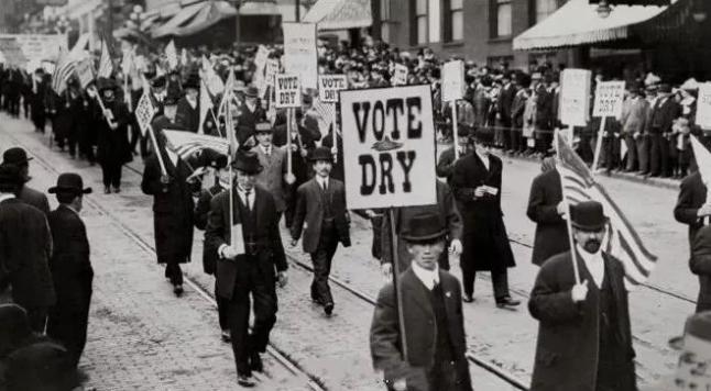 柠檬饮料历史 (国外研究柠檬汁饮料现状)