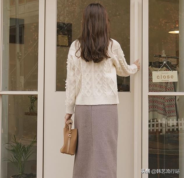 韩系基础款多色毛衣,今年最火的毛衣圆领韩版毛衣