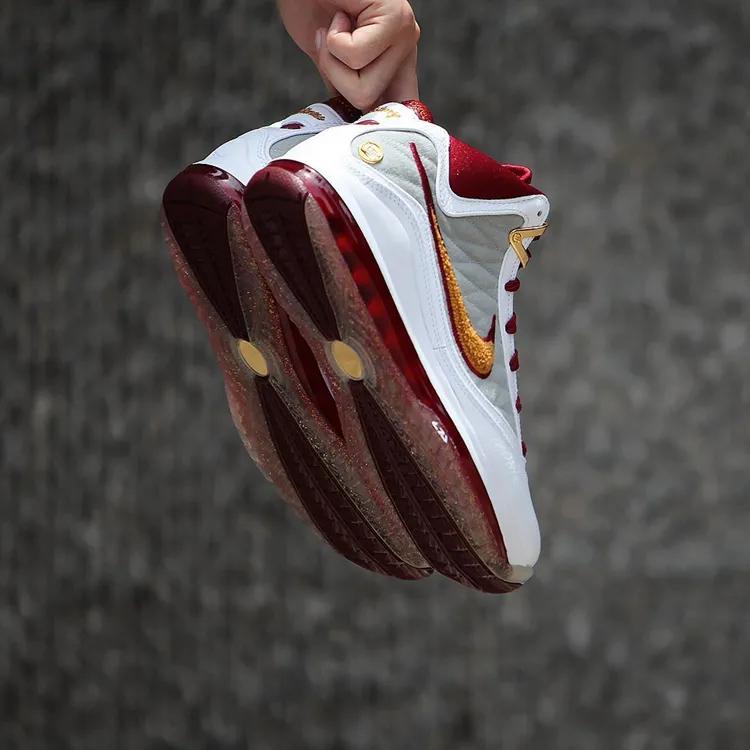 2023最值得入手的复刻球鞋,2022年阿里纳斯球鞋复刻