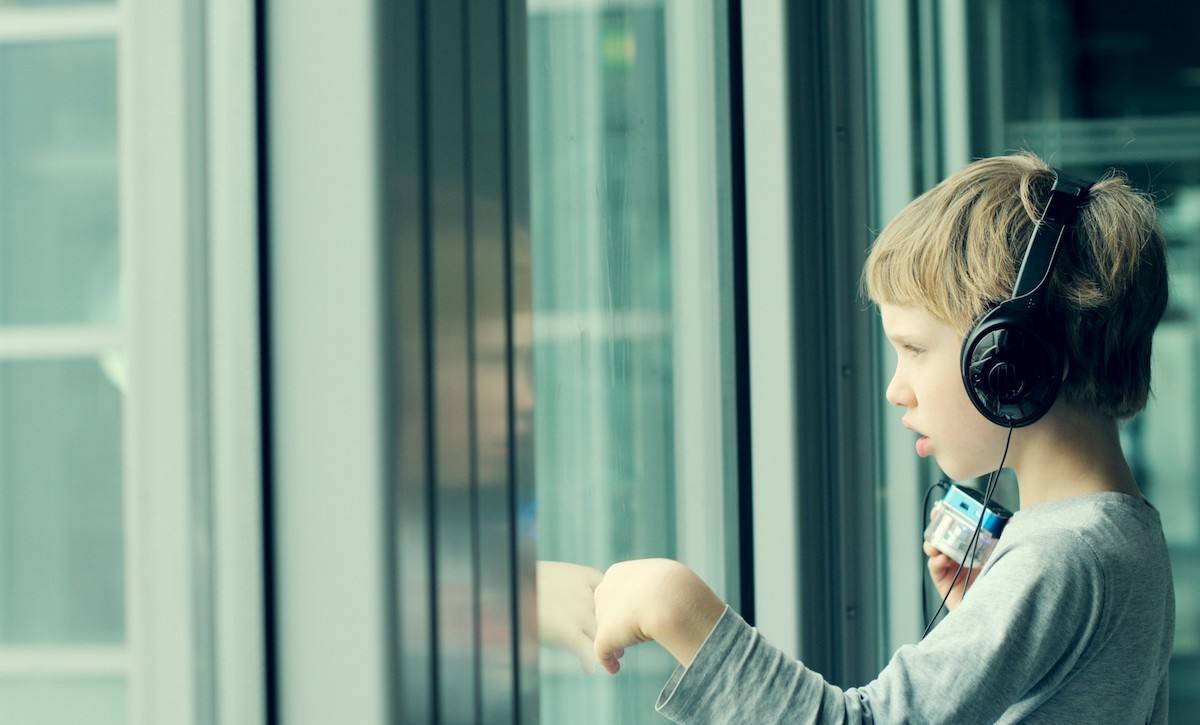 儿童自闭症家长该怎么办,亲子游戏对自闭症儿童的主要意义