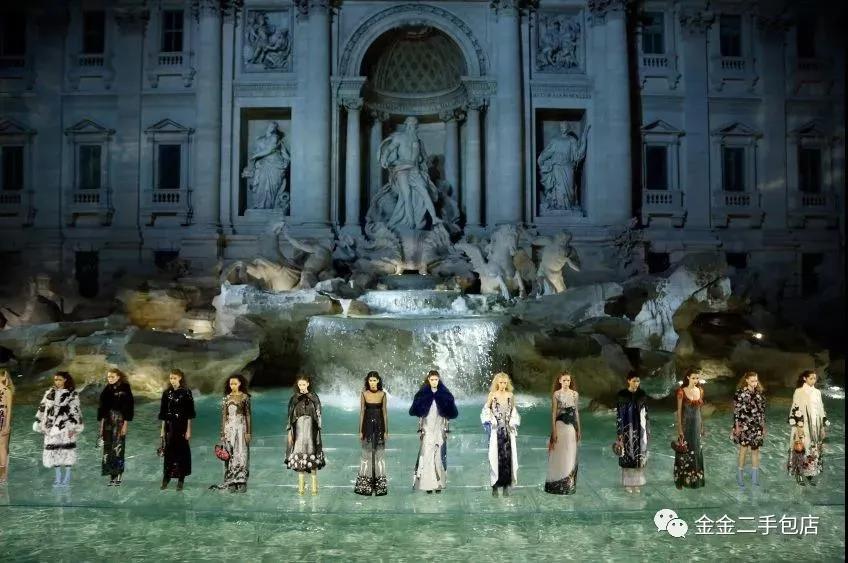 fendi皮草1995,fendi经典多色牛皮