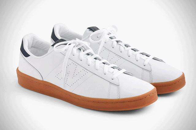 小白鞋撞鞋率很高？不妨试试这个复古时髦的款式，时装精也在穿