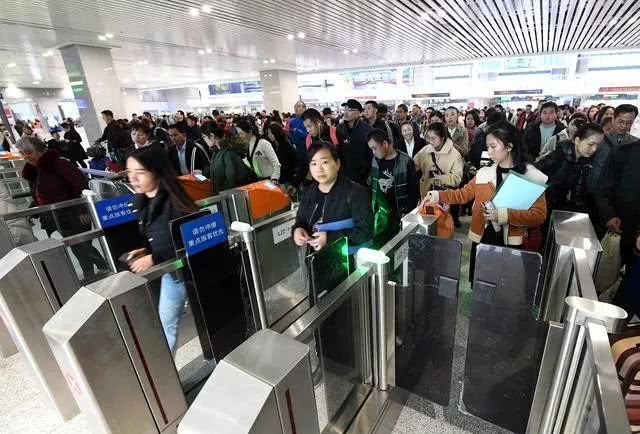 再见高铁,桂林西站高铁可以刷身份证进站吗