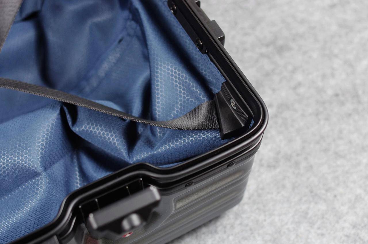 旅行箱密码锁和tsa锁哪个好,旅行箱锁类型怎么选