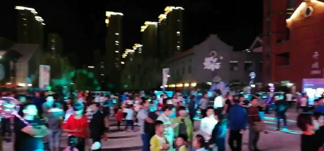 印象济南泉世界风景区,初夏游印象济南泉世界