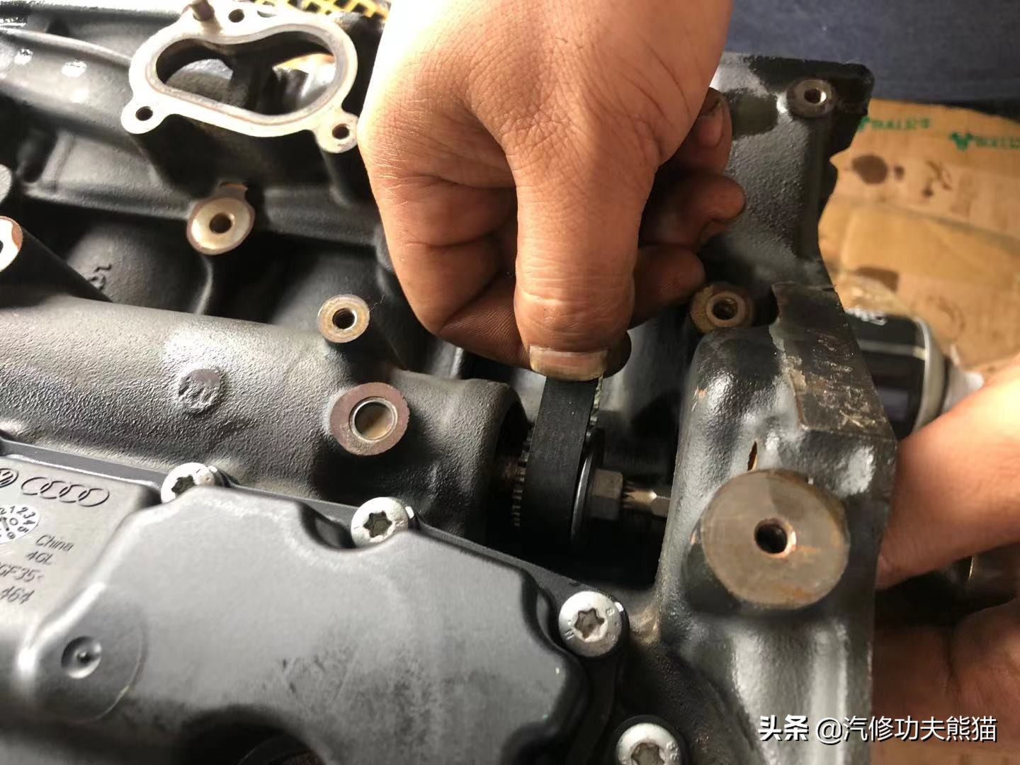 大众夏朗烧机油用什么燃油宝,2012款夏朗2.0t烧机油怎么处理