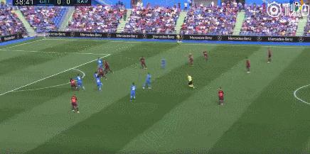 终于知道男孩子为啥喜欢踢足球,为什么说踢足球的才是真男人