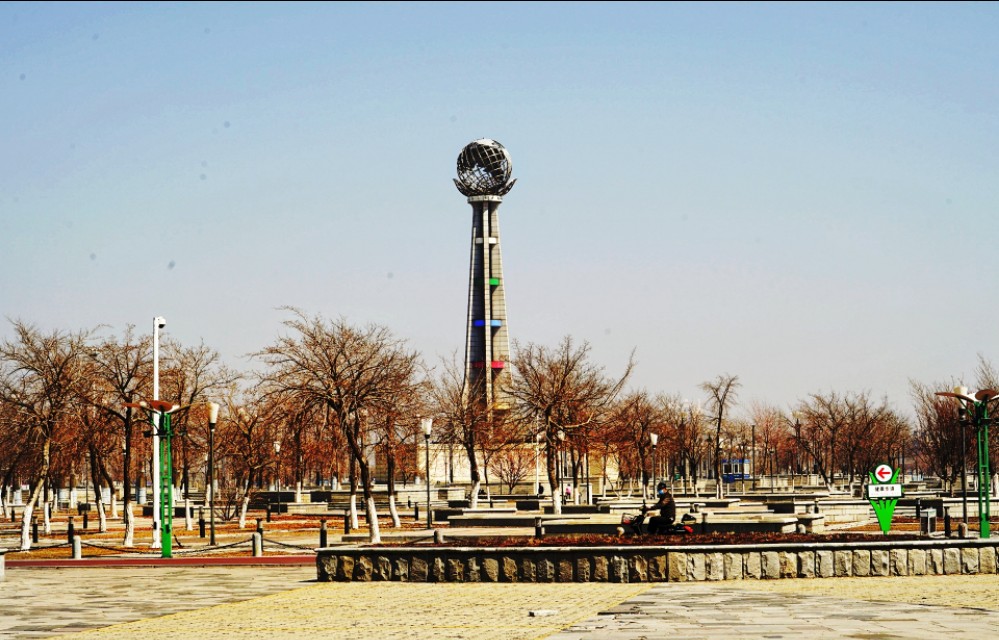 营口明湖广场可以烧烤吗,营口明湖广场夜市