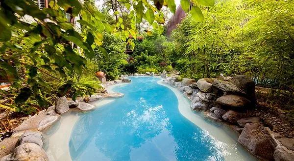 云南旅游泡温泉在哪里最好,去云南哪里泡温泉最好