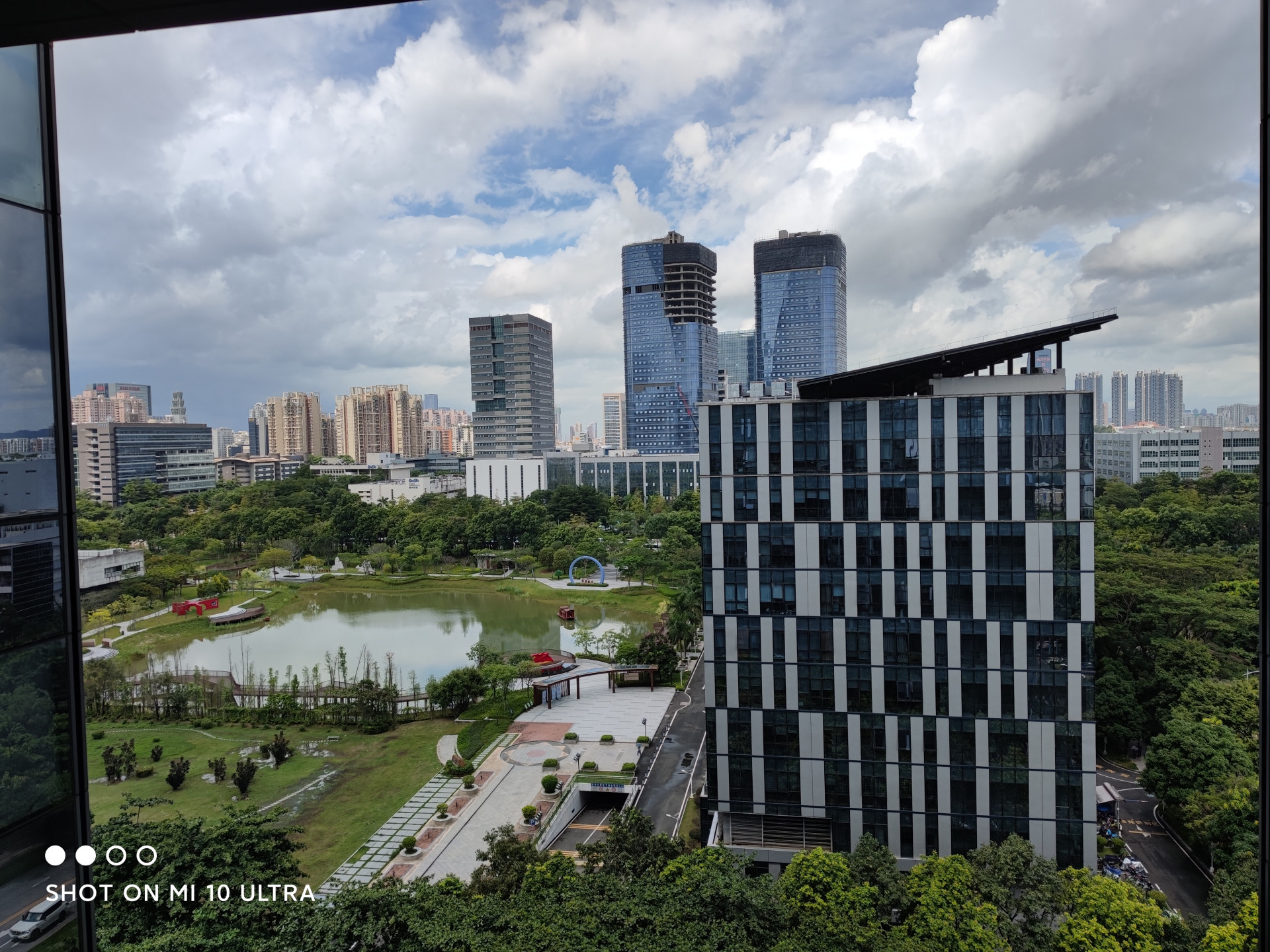 小米10至尊纪念版和华为p40pro+,小米10至尊纪念版对比华为mate40