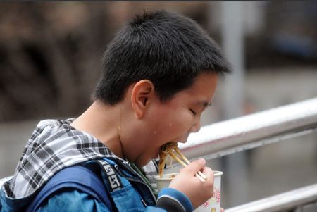 孩子不爱吃早饭应该怎样调理,孩子不爱吃早饭怎么开导