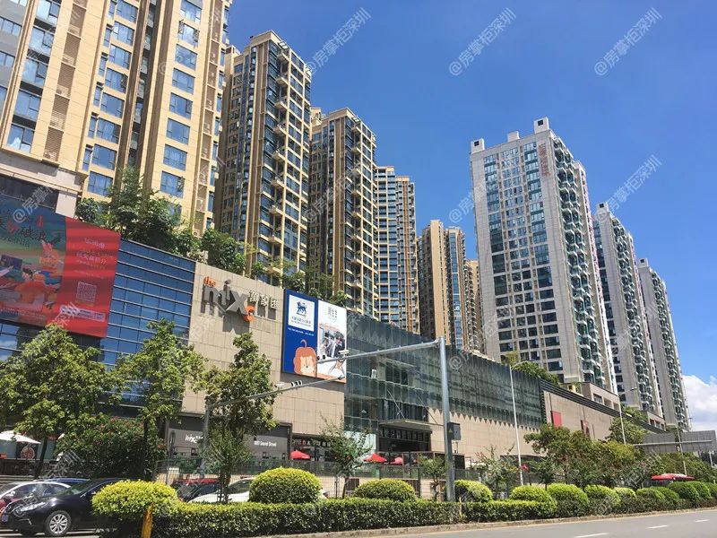 8年换3个开发商！百外小学即将落成，百合公园小镇住宅却没动静…