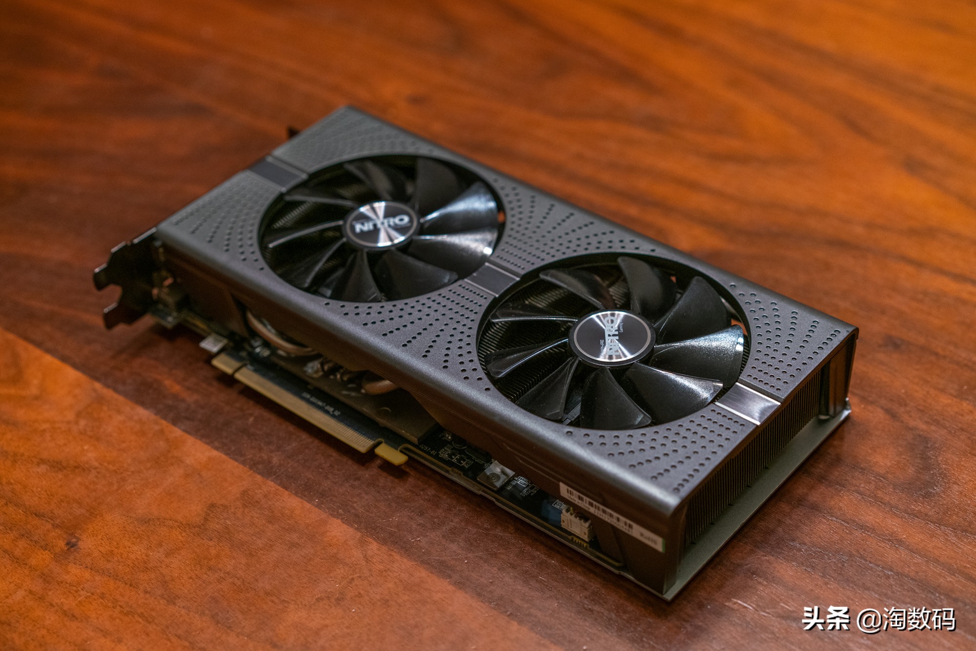 矿圈挚爱：蓝宝石RX5808GB超白金OC限量版，清理翻新测试晒个单