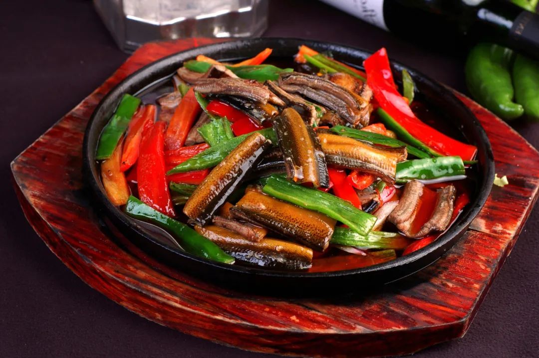 小暑至觅一处清凉守一寸静谧时光,今日小暑风动莲生香心静自然凉