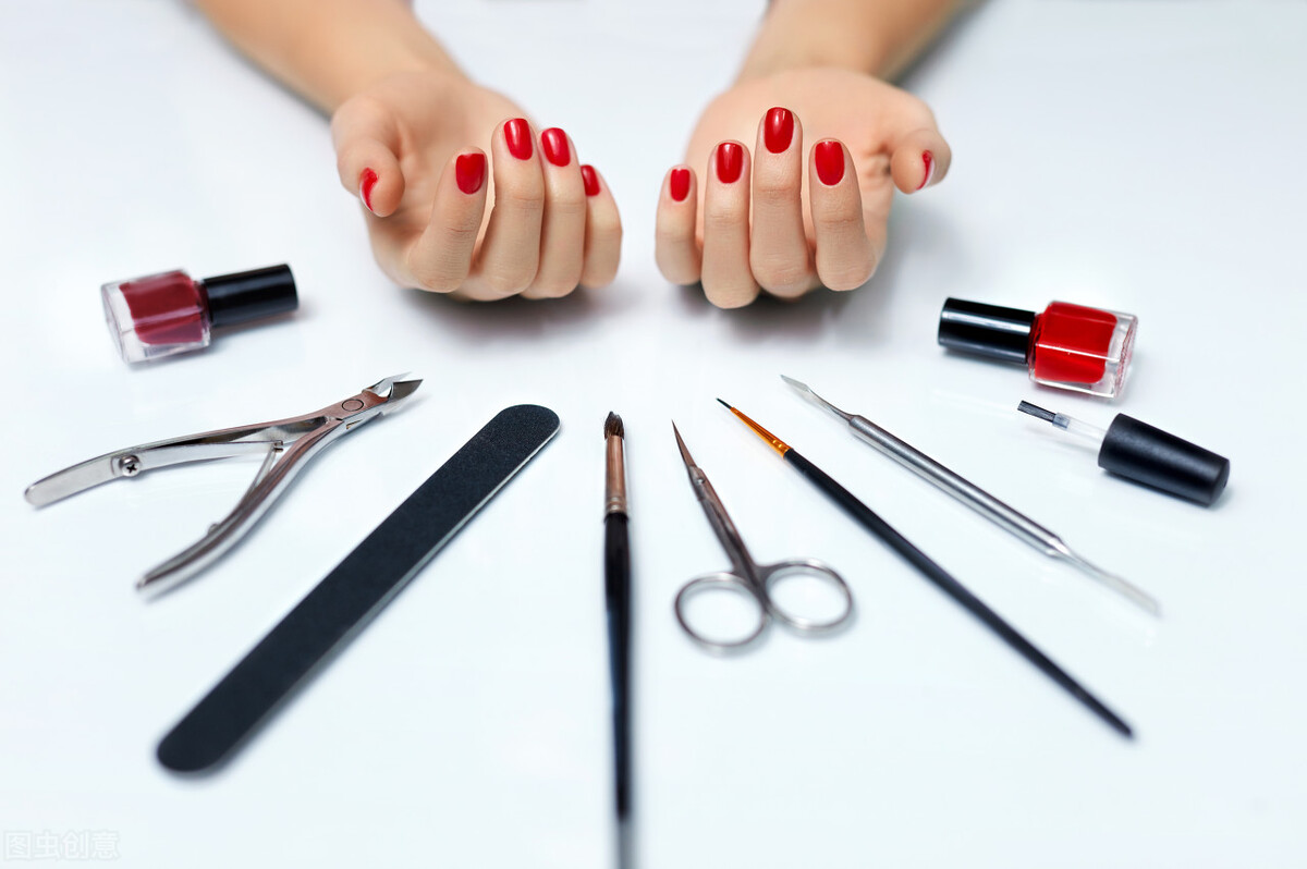 有言有味说单词（五百六十五讲）有言有味“化妆品”