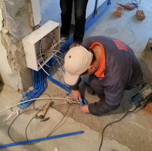 新房装修电线1.5和2.5够吗,新房电线用多芯的还是单芯的