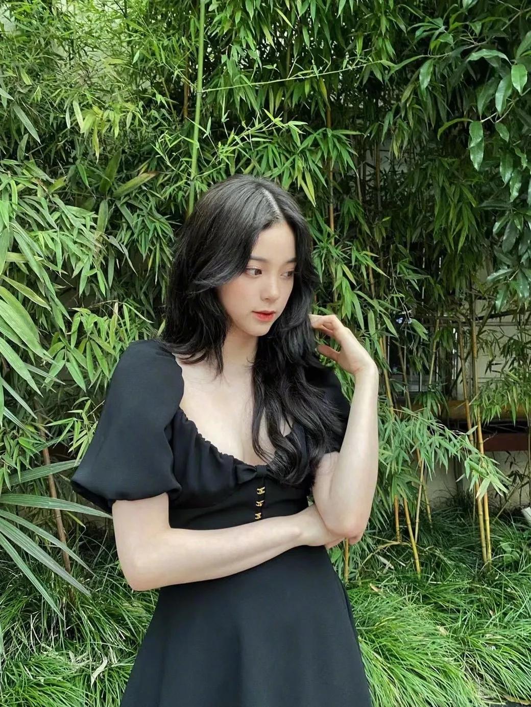 最火的泡泡袖上衣穿搭秋冬,夏天泡泡袖设计感小众上衣