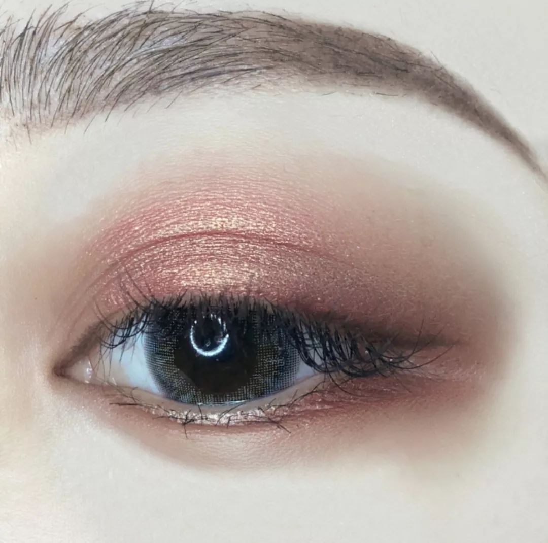 哪有那么多混血，全靠仙瞳招摇撞骗~