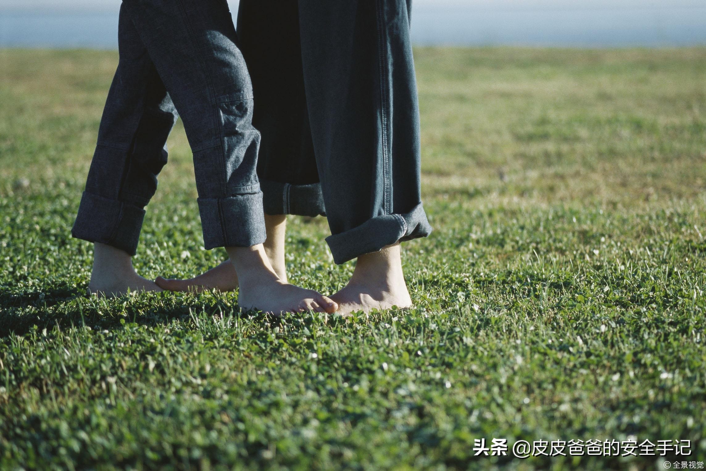 面对“倚老卖老”式冲突，易受刺激的青春期男孩如何快速止暴