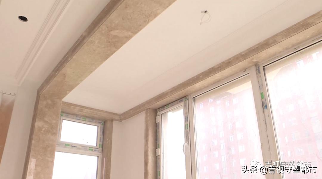 大理石不到一个月开裂怎么回事,大理石开裂是正常现象吗