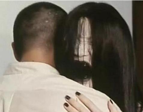 世界上最吓人的鬼片免费完整版,鬼片吓死100个人的鬼片完整版