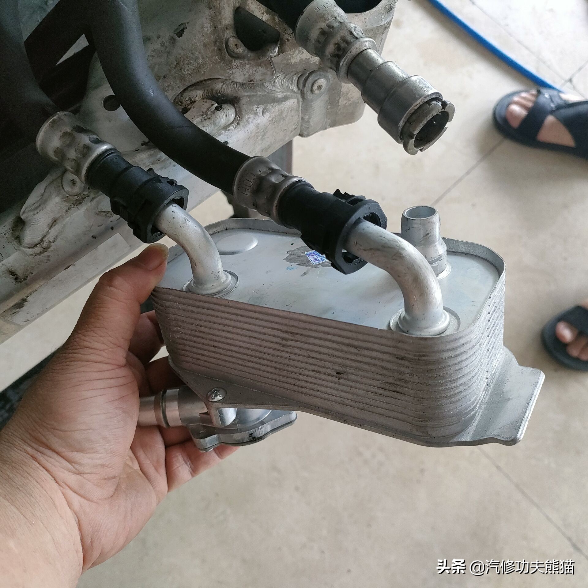 e90宝马325i容易烧机油,宝马e90325i烧机油能修好吗