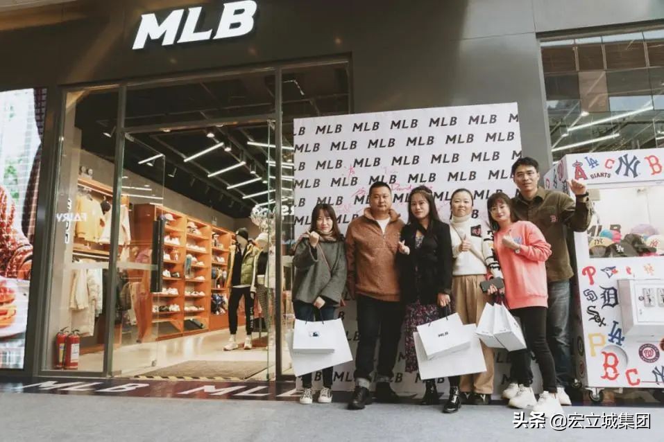 花果园购物中心潮牌新成员MLB登场演绎潮流新风尚