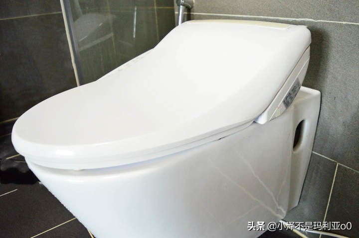 实用主义丨今年春节我为什么给爸妈选择这6件智能小家电