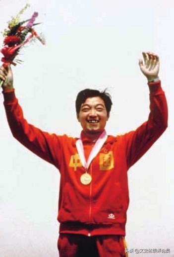 从“筚路蓝缕”到“温暖全世界”：中国服装的变迁与崛起