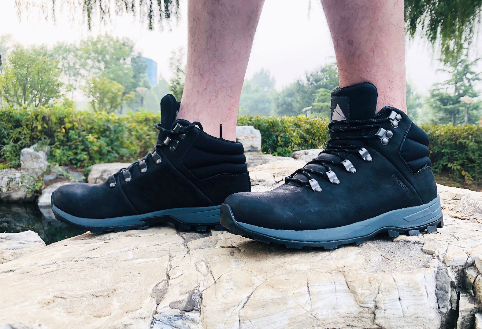 专业登山鞋达赫斯坦开箱！开启户外运动全新体验