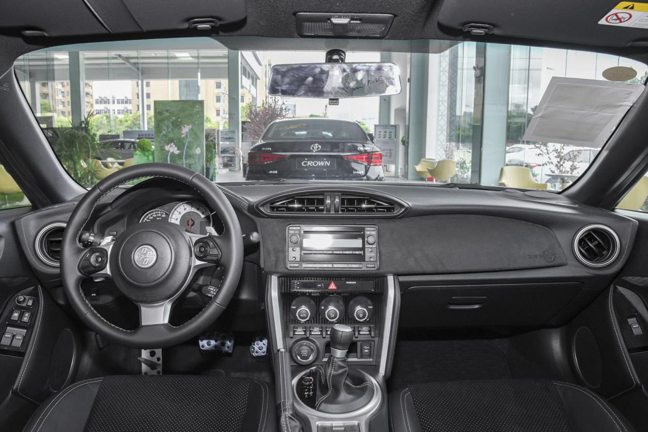 涓扮敯瓒呰窇86,涓扮敯86瓒呰窇