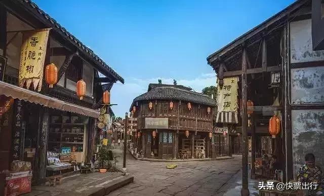 走遍所有古镇,走遍中国最美的十个城市